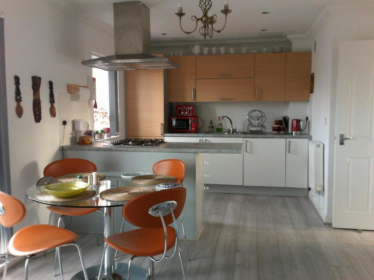 Two Bedroom London Luxury Apartment エクステリア 写真