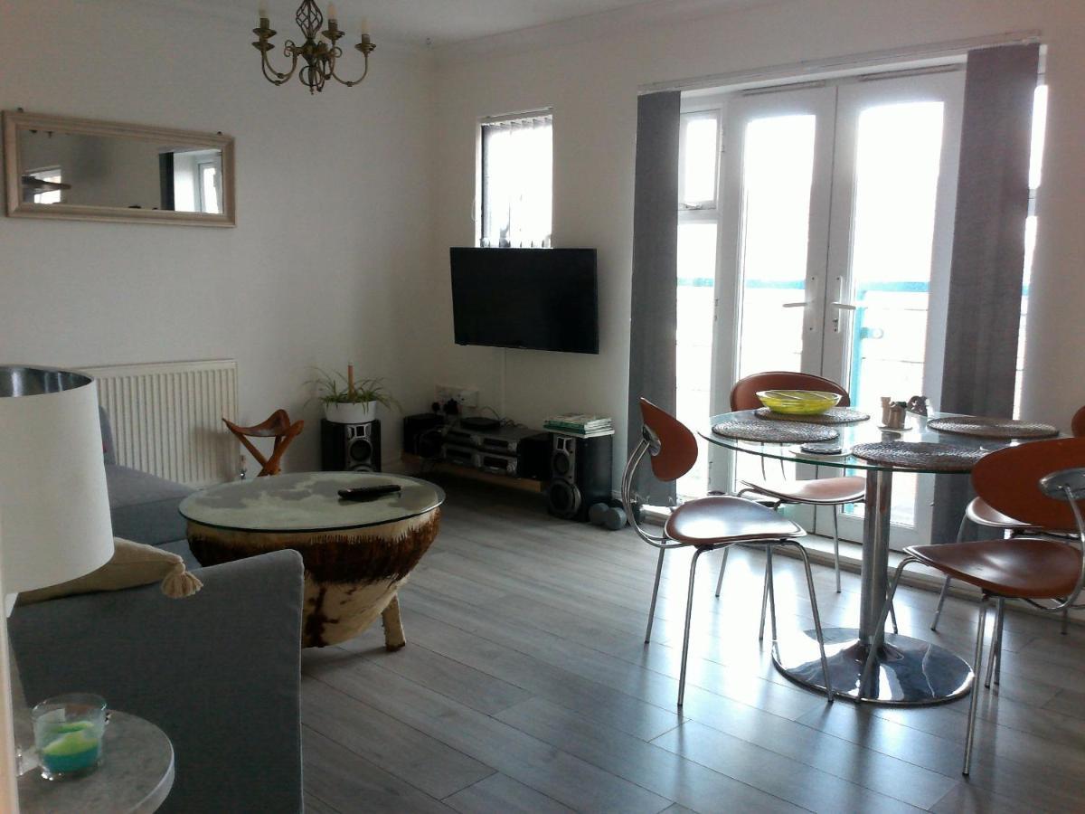 Two Bedroom London Luxury Apartment エクステリア 写真