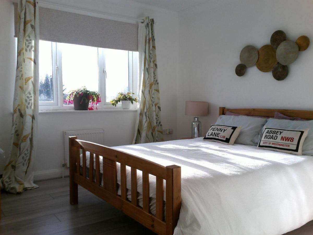 Two Bedroom London Luxury Apartment エクステリア 写真